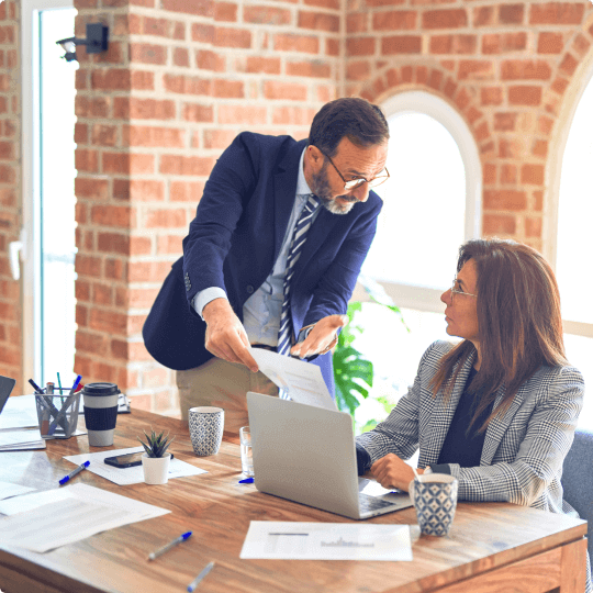 Eternal Lunesta - Équipe d'experts en crypto-monnaies